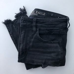 American Eagle Hi-Rise Jegging Black Ripped
